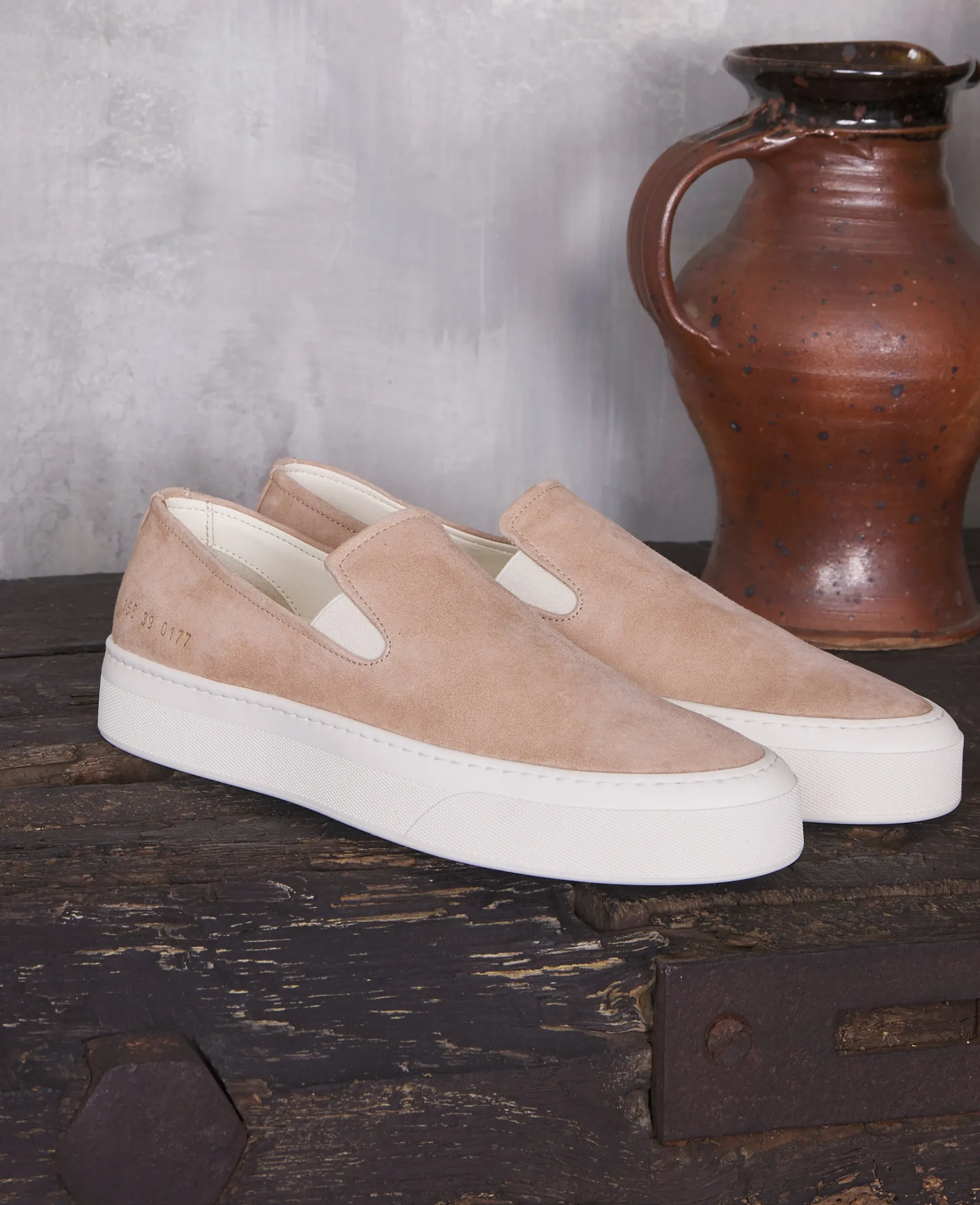 Common project slip-on calf leather