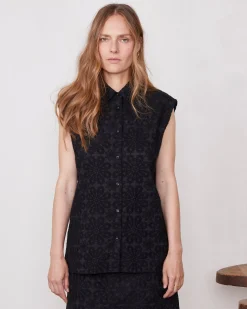 Iseult shirt