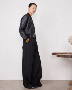 Nela bomber